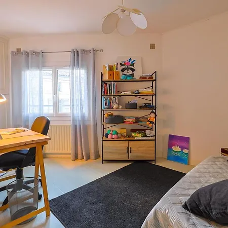 Maison Sur La Route Du Cognac