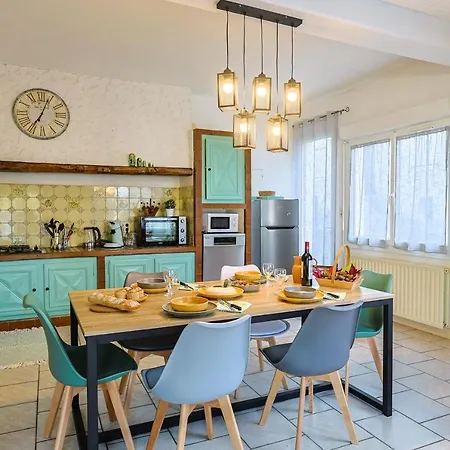 Maison Sur La Route Du Cognac *