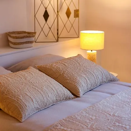 Maison Sur La Route Du Cognac بيت للعطل